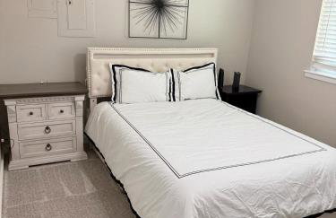 Cozy Retreat near DFW Airport - Entire Home - Foto 35