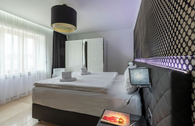 The Queen Luxury Apartments - Villa Medici - Photo 42