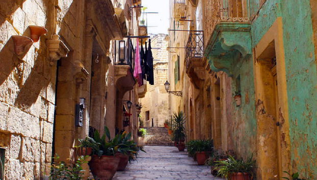 Tour in autobus vintage a Tre città - Foto 2