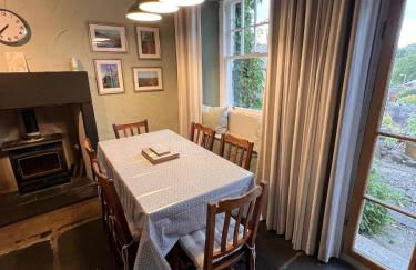 Rock Cottage - Log burners and jacuzzi bath - Foto 9