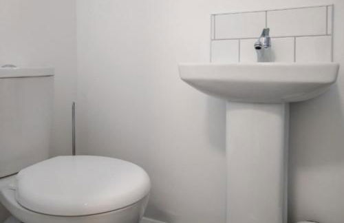 City breaks Corby Double ensuites with tv - Photo 16