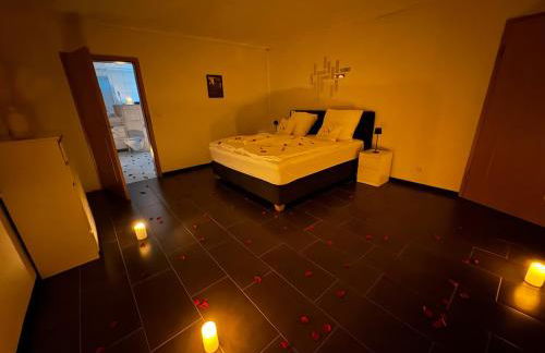 Entspannung pur! Privater Kinosaal & Whirlpool - Foto 24