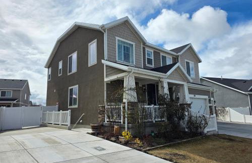 Cozy Apt Near BYU UVU Canyon - Photo 8