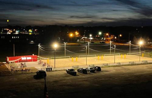 Unique and Charming Downtown Apt - Foto 30