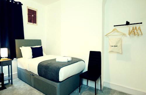 Town Centre House with parking, Wi-Fi - Foto 11