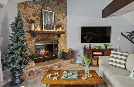 Slopeside Escape by Avantstay Walk to Ski Lifts Arcade Games + Shuffleboard - Foto 18