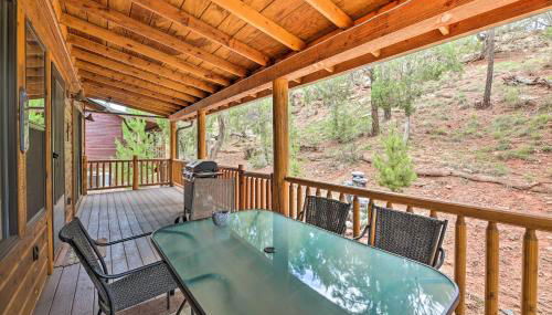 3 Mi to Fool Hollow Lake Cozy Cabin with Deck - Foto 1
