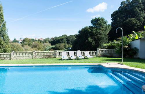 Villa El Castañal con Piscina Privada - Foto 34