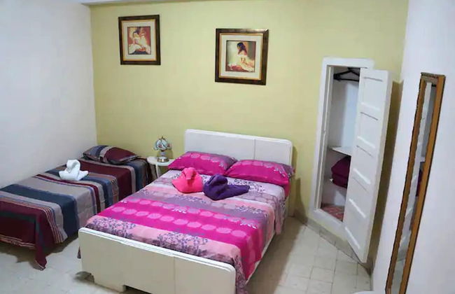 Hostal Yumuri - Photo 1