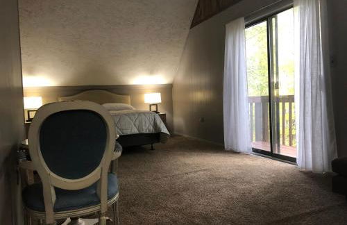 Cozy Cottage at Saw Creek - Foto 33