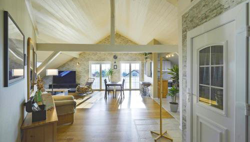 Happy Hugle Haus - Foto 1