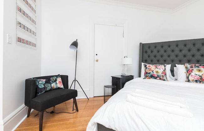 Applewood Suites - Bathurst & College - Foto 12