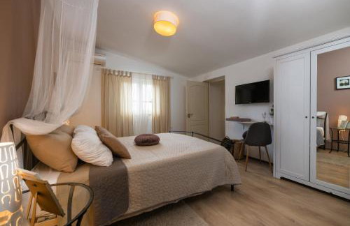 Villa Laura Krnica near Pula for 8 people - pet friendly with children playground - Foto 28