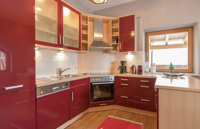 Unique Chalet in the Center of Elmau, Near Ski Lift - Photo 11