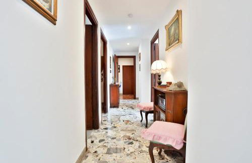 GuestHost - Partenope Stadium House - Photo 30