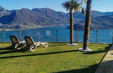 MIA ISOLA with lake view, garden and swimming pool - Photo 2