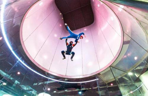 MK CITY CENTRE, THE DIAMOND SUITE, FREE Parking Space, PREMIUM SPACIOUS Apartment with FOOSBALL TABLE - Foto 44