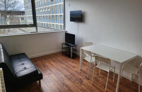 Train Station Apartments - Foto 7