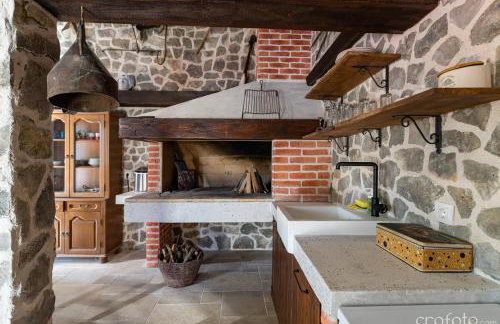 Grandfather's House - Photo 38