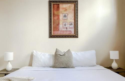 Sleepover 2BD 1BA Condos Downtown Springfield - Foto 68