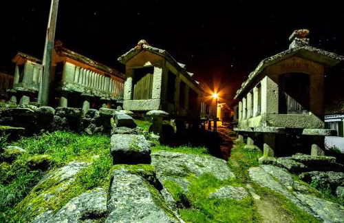 Charming house in Lindoso with terrace and parking included - Foto 12