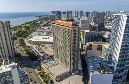 Ala Moana Hotel 2026 near beach King bed - Foto 14
