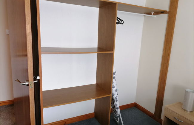 Impeccable 2-bed Flat in Wick - Photo 2