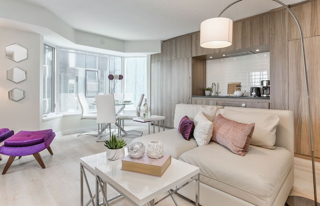 QuickStay - Enchantment in Yorkville - Yonge & Bloor - Photo 1