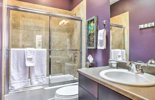 Downtown Condo with Rooftop Patio and City Views! - Foto 25