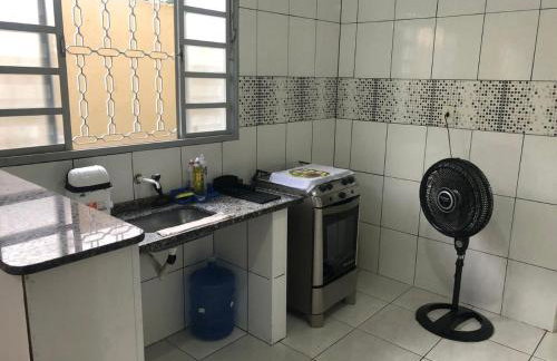 kitnet para até 4 pessoas totalmente mobiliada próx ao centro de Bauru- R4 - Foto 4