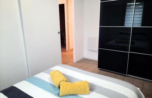 Ty Cocoon- Appartement avec terrasse et parking privé - Photo 10