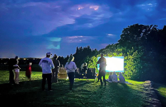 Cavendish Bosom Buddies Cottage Resort - Photo 49