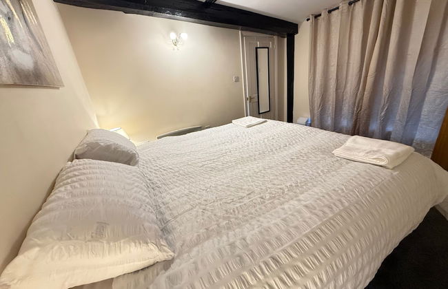 Apartment - Sleeps 2 - Parking - Wifi - Foto 7