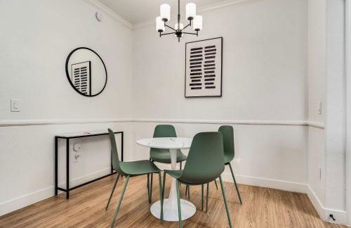 Boulevard Stays Quiet Modern 2BR Pickleball Pool Parking Gym 06 - Foto 7