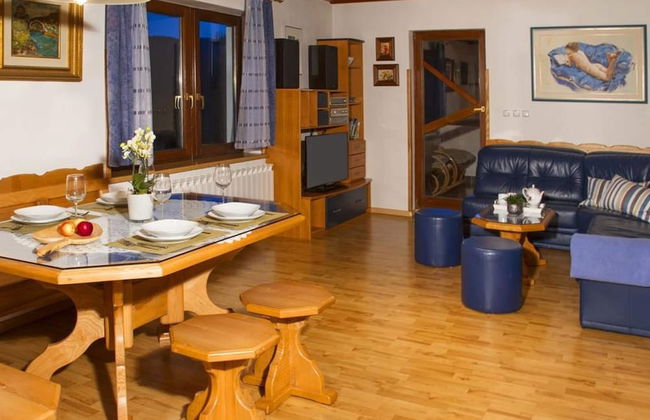 Secluded Holiday Home with Hot Tub in Kozji Vrh - Foto 18