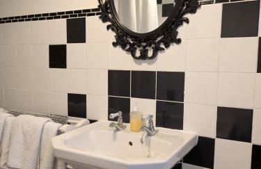 Heart of Hebden - Photo 13