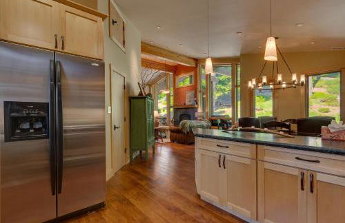 Fairway Favorite - Walk to Tahoe City Shops, Dining & Lake - Pet Friendly - Foto 9