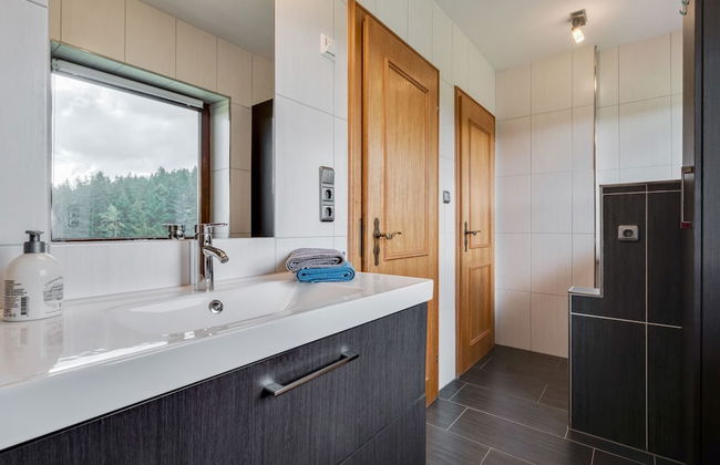 Beautiful Holiday Home in Viechtach With Views - Photo 45