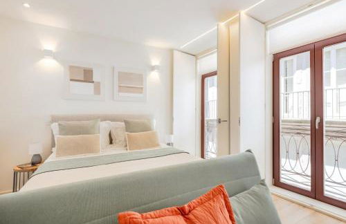 Studio Central 111 Collection - Photo 11