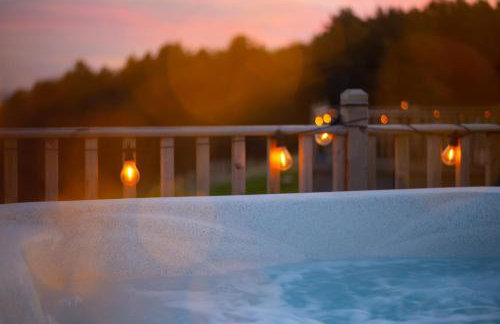 Seaview Cabin Sleeps 2 -hot Tub - Parking - Photo 27