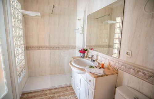 La Casa de la Cascada - Foto 32