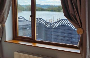 Lakefront Lodge with Hot Tub - Muscovy Lodge - Foto 25