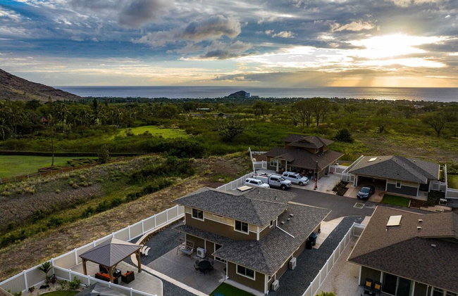 Makaha Villa by Avantstay Mountain + Ocean Views - Photo 81