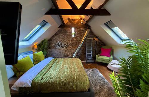 Sunridge Fishing Lodge with Hot Tub & Giant Cinema - Foto 80