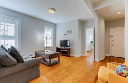 NEW! Boston Entire House Near MBTA, 3 Mi to Fenway! - Foto 26