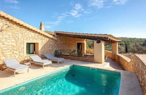 Masía La Torre Historia Encanto y Naturaleza a Solo 10 Minutos de Sitges Gran comodidad, Vista a los Viñedos en un pueblo autentico - Foto 1