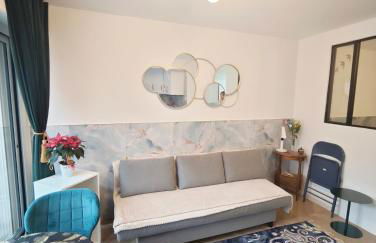 Arc de Triomphe 2 min walk Elegant Apartment - Foto 20