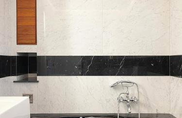 Blue Bay Vouliagmeni Luxury Apartment - Photo 42