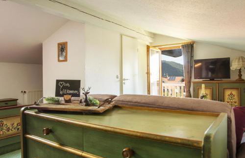 Haus Jäger Ferienwohnungen mit Indoor-Pool inkl. Chiemgaukarte - Foto 21