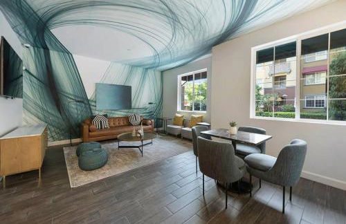 Blueground Coyote Creek North pool nr Great Mall SFO-2025 - Foto 31